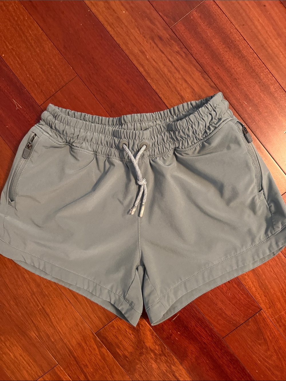 Athleta Girls All Play 3” inseam Shorts Size L(12)